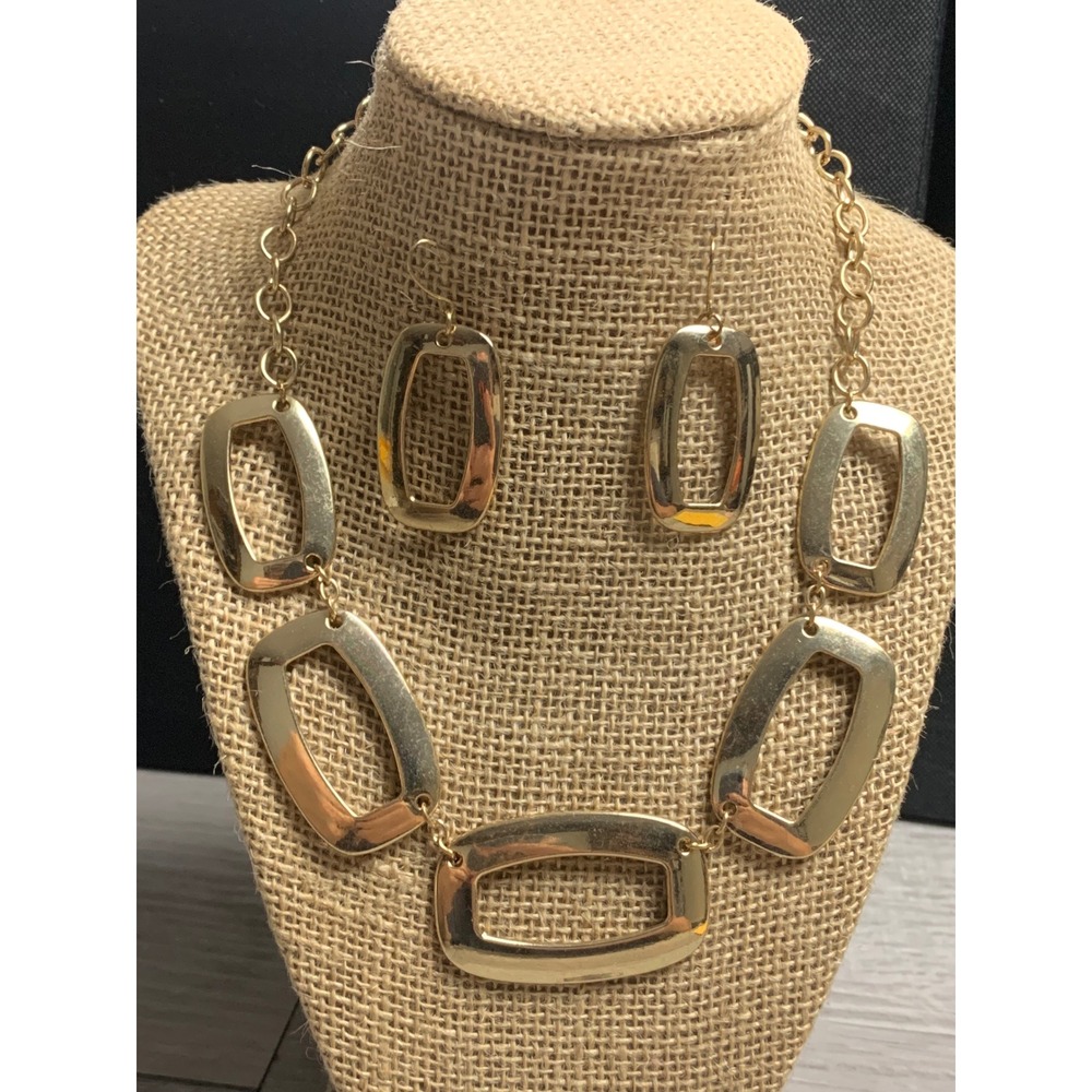 Gold Tone Open Rectangle Link Necklace and Earring Set Geometric Chunky 16 inch